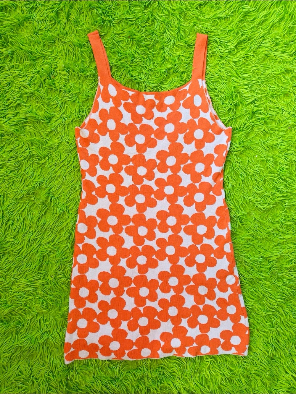 Flower power “Unbranded” orange & white body-con daisy print knitted dress,L
